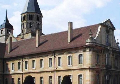 Cluny, el primer gran imperio monástico